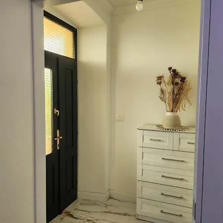 Dora - Dora Rum i privatbostad